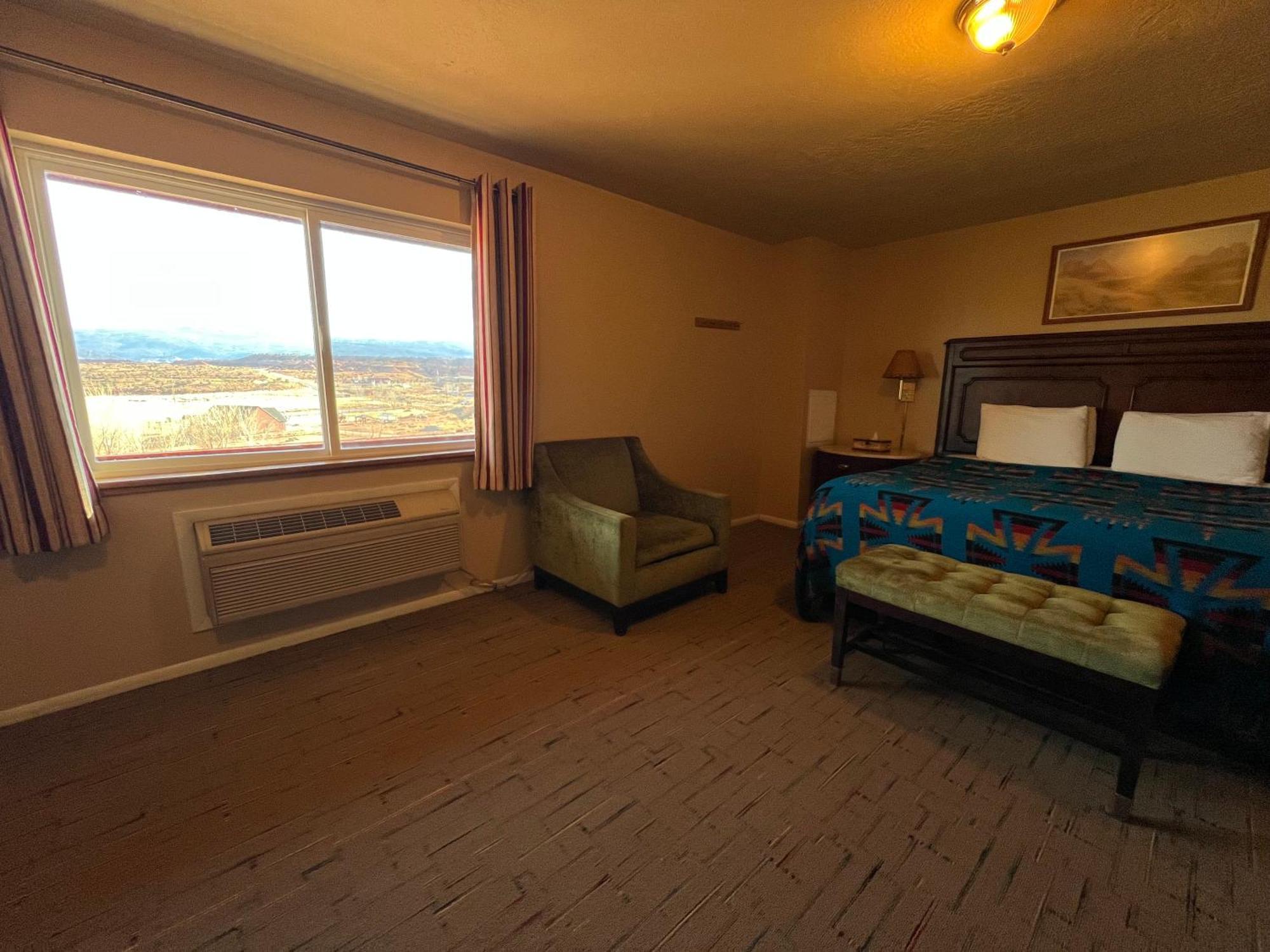 The Rim Rock Inn Тори Екстериор снимка